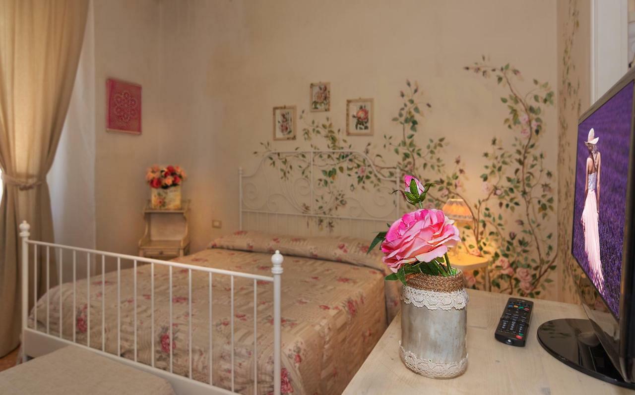 Affittacamere La Casa Di Ugo Ciglione Ngoại thất bức ảnh