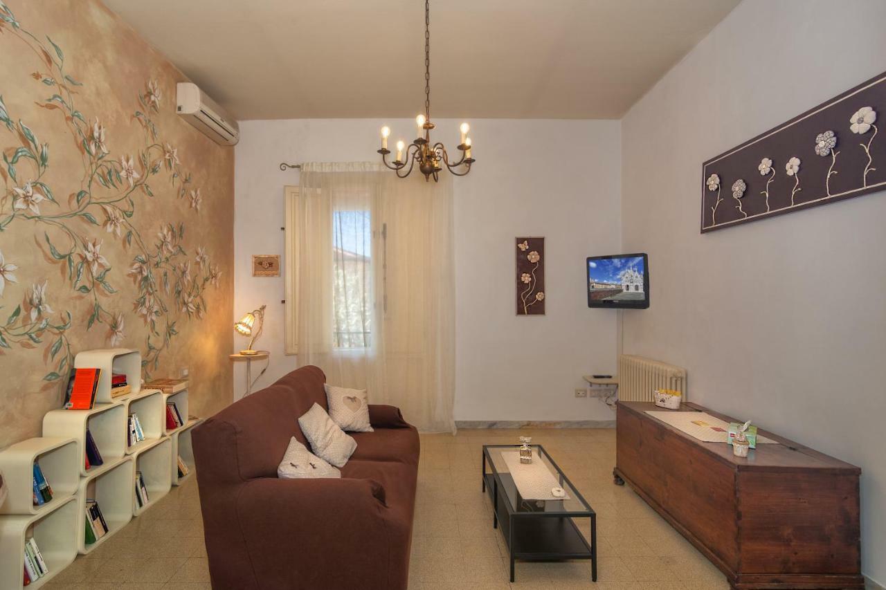 Affittacamere La Casa Di Ugo Ciglione Ngoại thất bức ảnh