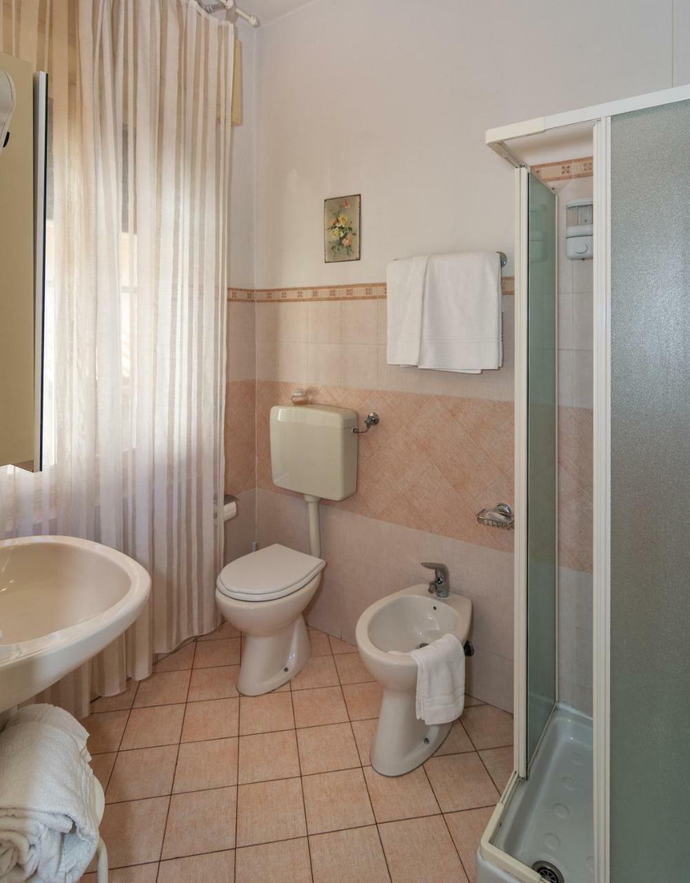 Affittacamere La Casa Di Ugo Ciglione Ngoại thất bức ảnh